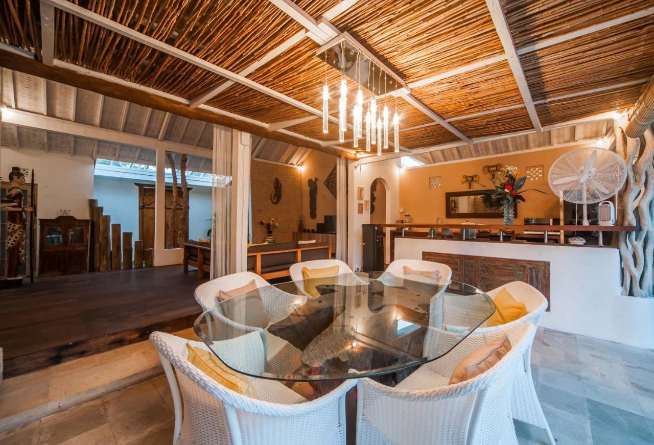 Coco Poco Villa Seminyak Ngoại thất bức ảnh